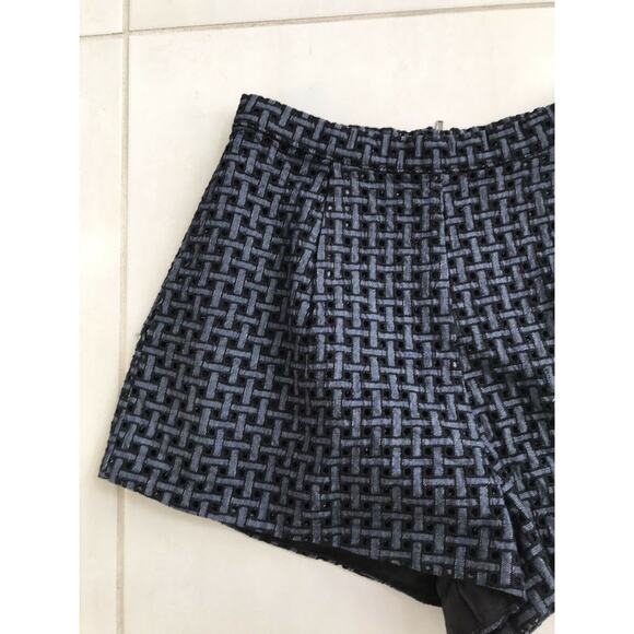 Line + Dot Multicolor High Waist Plaid Pleated Eyelet Shorts Lined - Picture 2 of 5